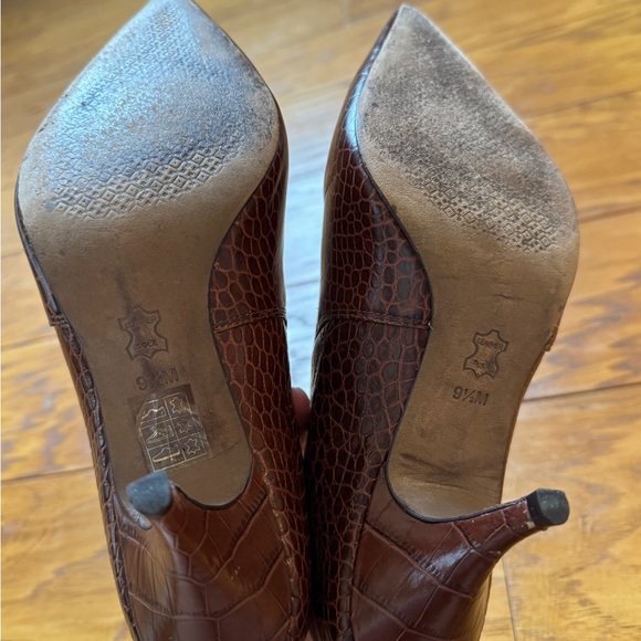 TORY BURCH Georgina BOOTIE Brown Crocodile Effect POINTY HEEL Size 9.5M - Picture 12 of 14